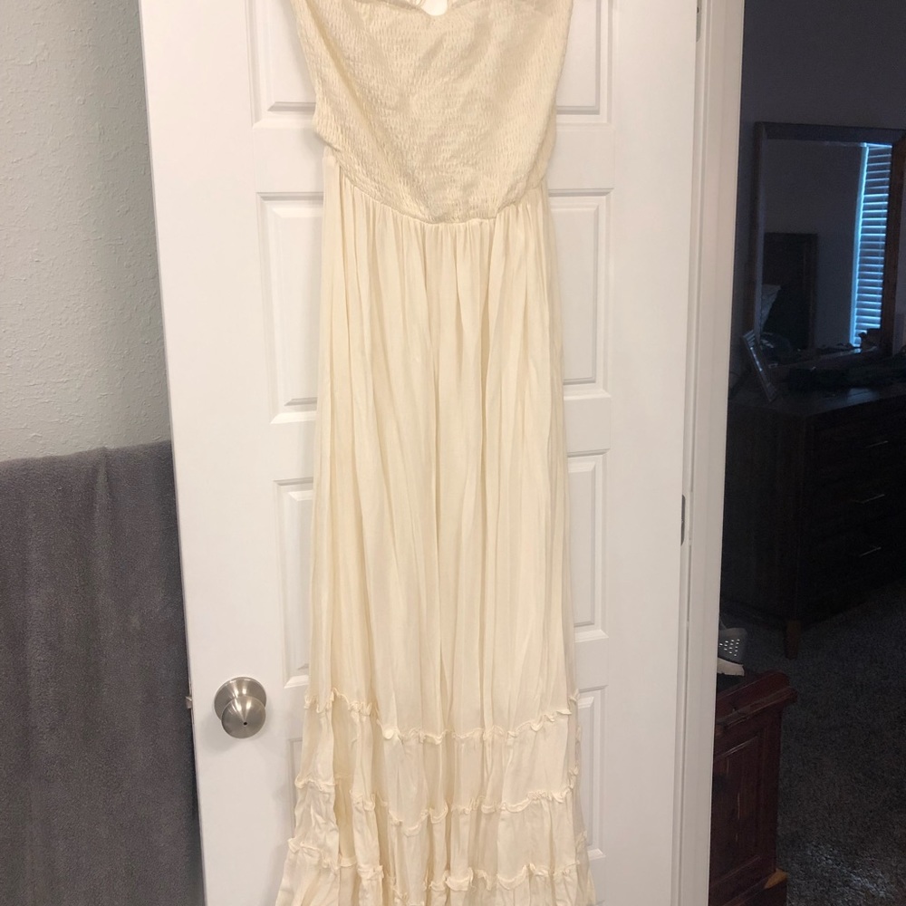 COPY - Backless Maxi Dress